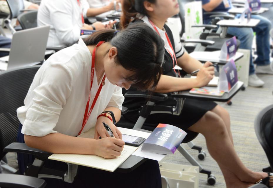 DƬ11.jpg