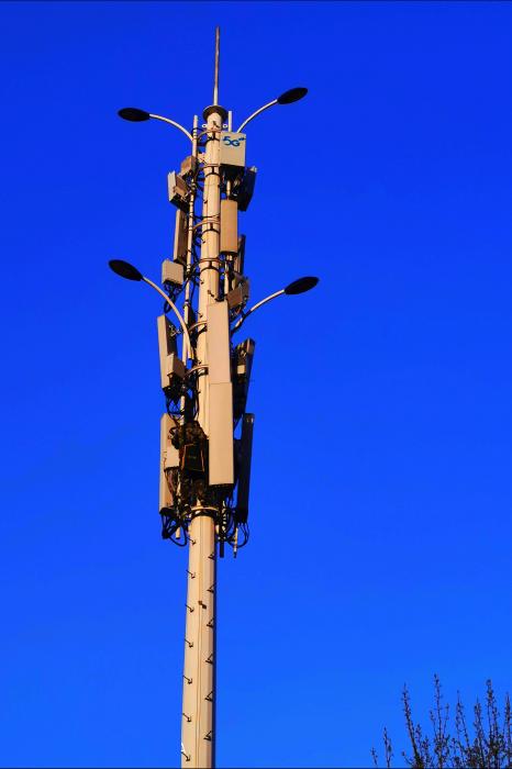 Three 5G_500
